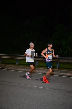 Runner Photo 2212771