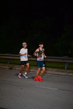 Runner Photo 2212772