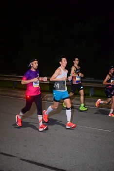 Runner Photo 2212780