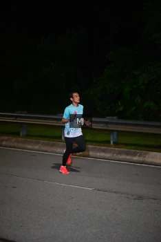 Runner Photo 2212795