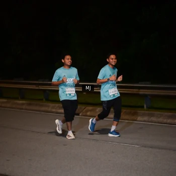 Runner Photo 2212808