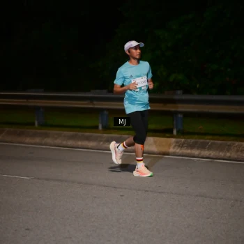 Runner Photo 2212826