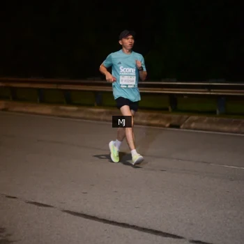 Runner Photo 2212832