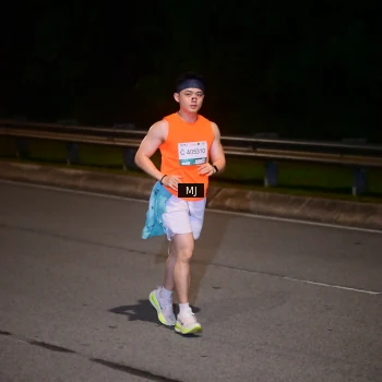 Runner Photo 2212878