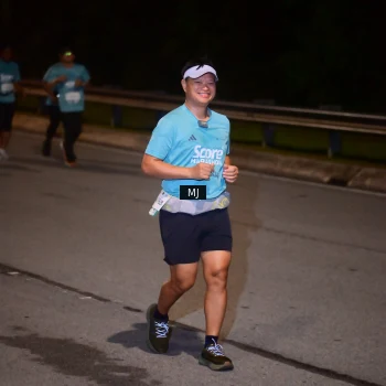Runner Photo 2212952
