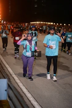 Runner Photo 2213055