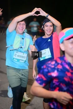 Runner Photo 2213064