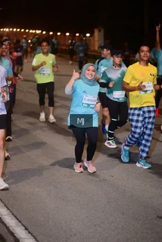 Runner Photo 2213075