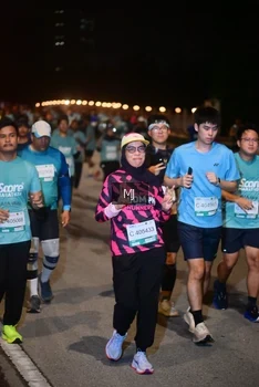 Runner Photo 2213100