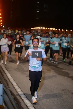 Runner Photo 2213116