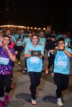 Runner Photo 2213159
