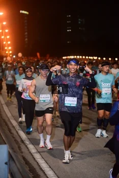 Runner Photo 2213318
