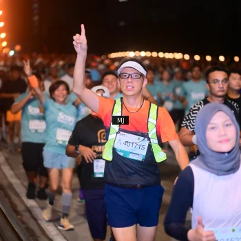 Runner Photo 2213352