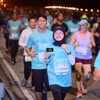 Runner Photo 2213425