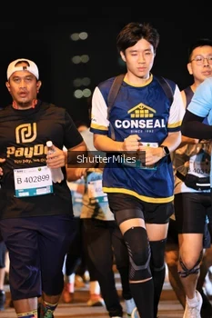 Runner Photo 2213444