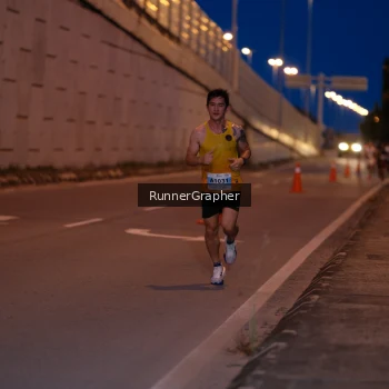 Runner Photo 2214415
