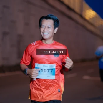 Runner Photo 2214430