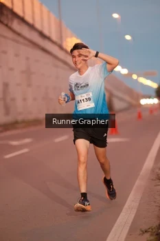 Runner Photo 2214525