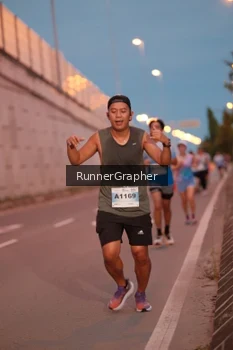 Runner Photo 2214532