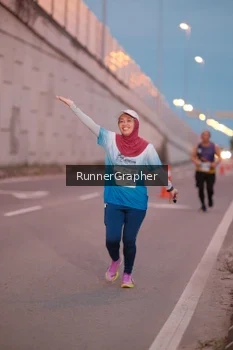 Runner Photo 2214543