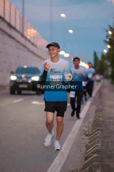 Runner Photo 2214619