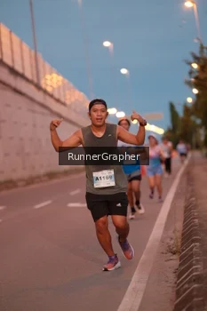 Runner Photo 2214624