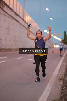 Runner Photo 2214744