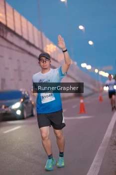 Runner Photo 2214790