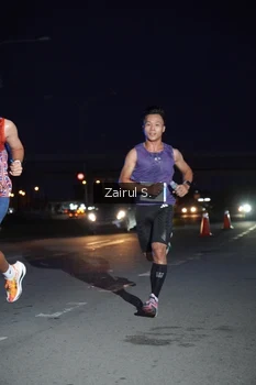 Runner Photo 2215239