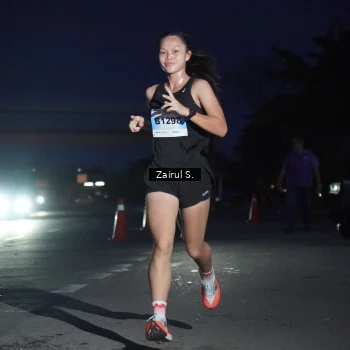 Runner Photo 2215312