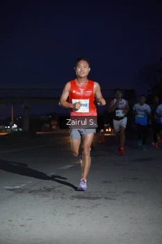 Runner Photo 2215337