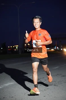 Runner Photo 2215374