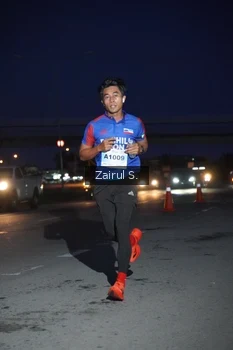 Runner Photo 2215381