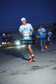 Runner Photo 2215750