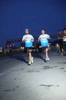 Runner Photo 2215779