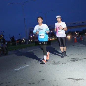 Runner Photo 2215805
