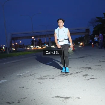 Runner Photo 2215817