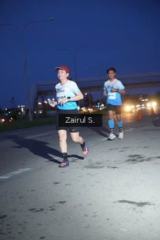 Runner Photo 2215837