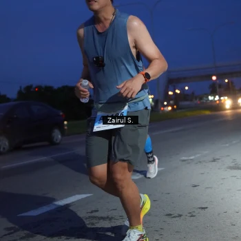Runner Photo 2215852