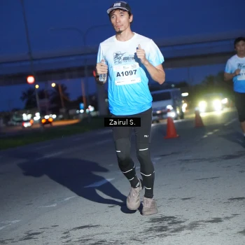 Runner Photo 2215924
