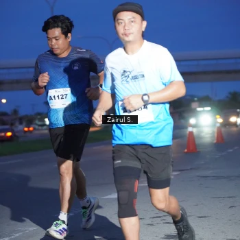 Runner Photo 2216435