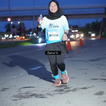 Runner Photo 2216486