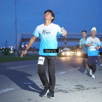 Runner Photo 2216625