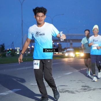 Runner Photo 2216632