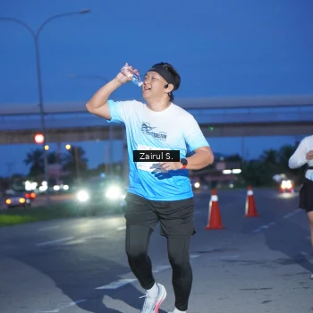 Runner Photo 2216712