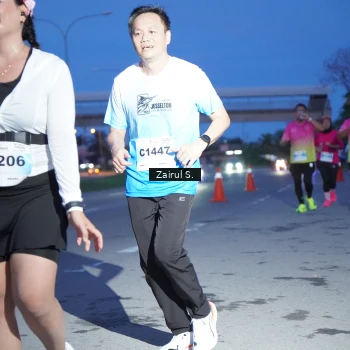 Runner Photo 2216761
