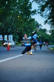 Runner Photo 2216799