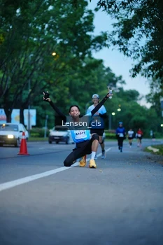 Runner Photo 2216804