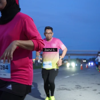 Runner Photo 2216826