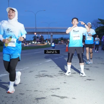 Runner Photo 2216856